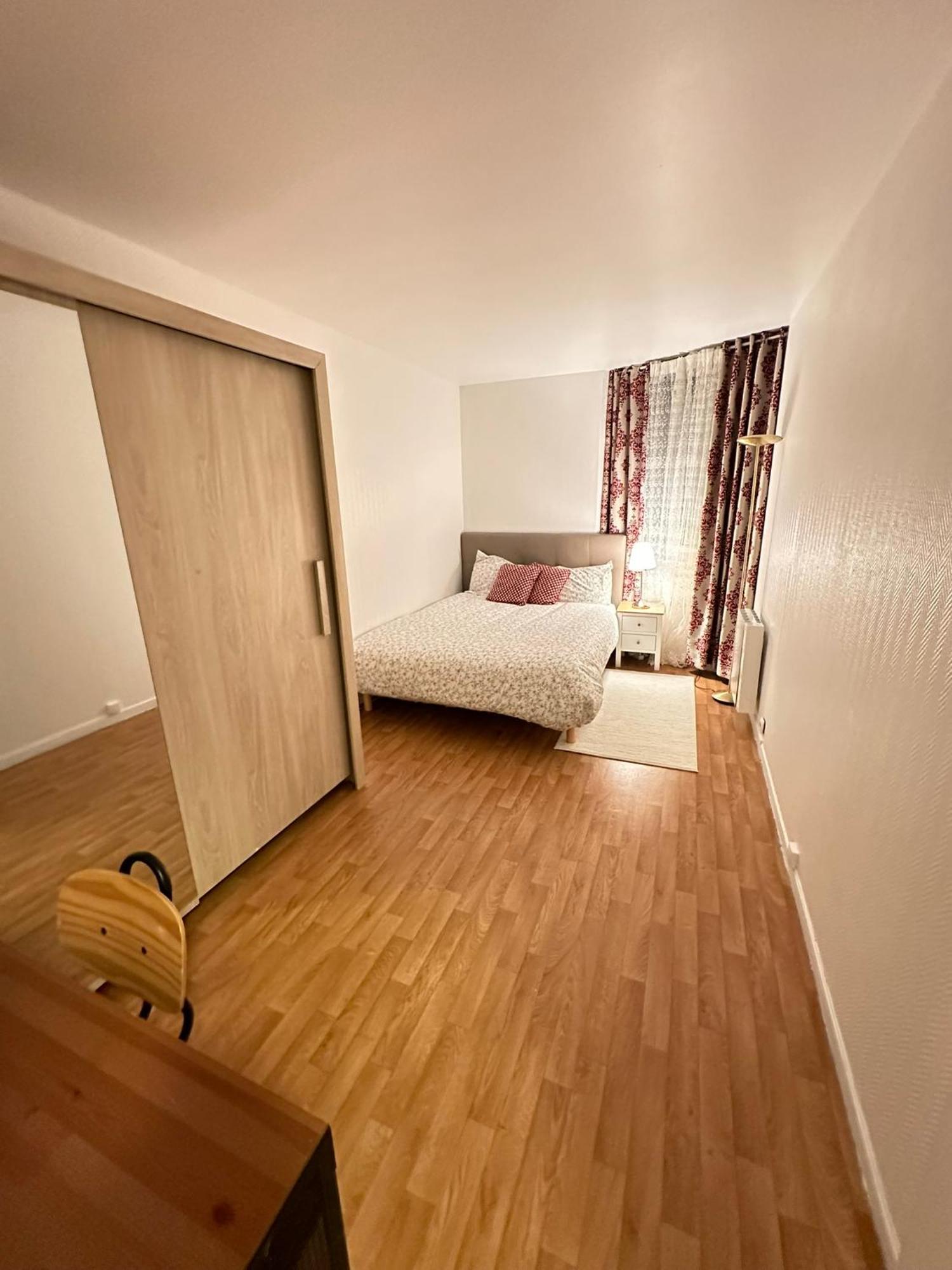 Appartement En Residence- Clichy Eksteriør bilde